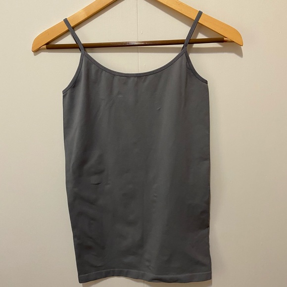 Basic Cami’s - Picture 6 of 8